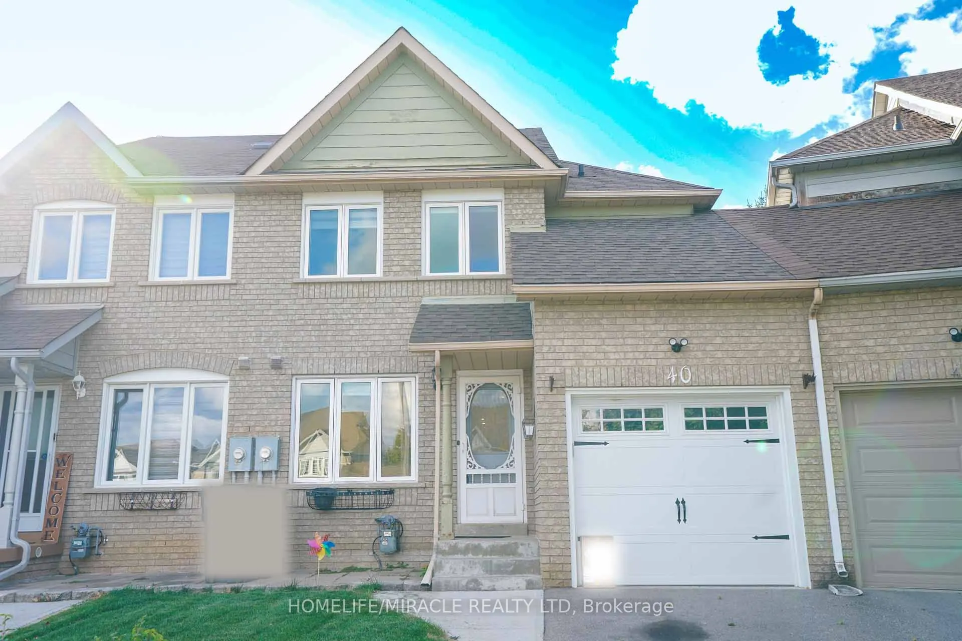 40 Gardenia Way