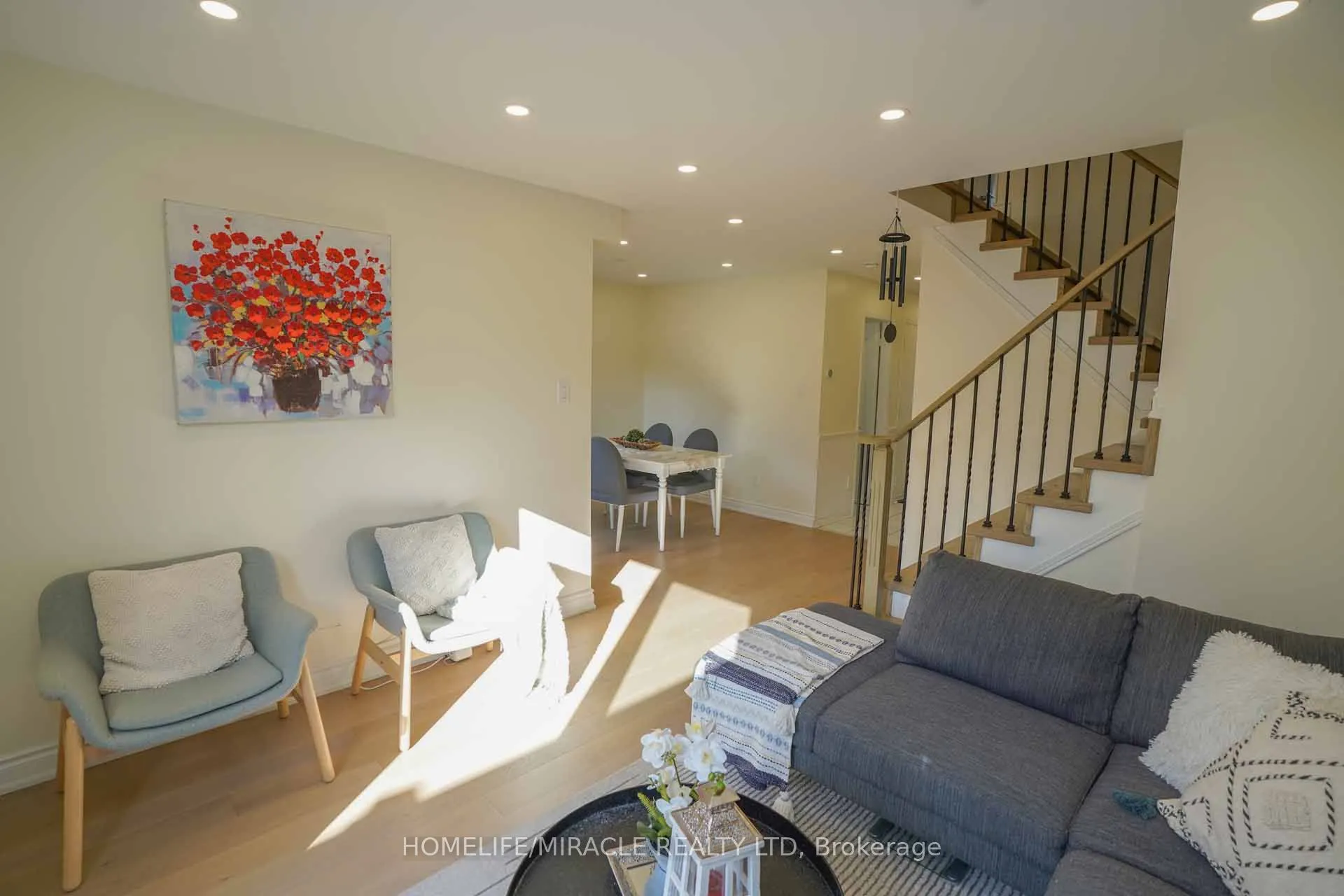 40 Gardenia Way