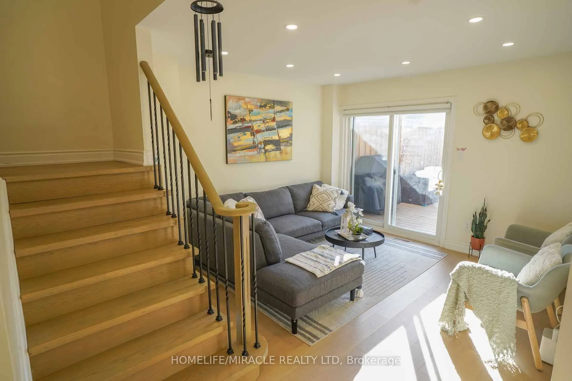 40 Gardenia Way