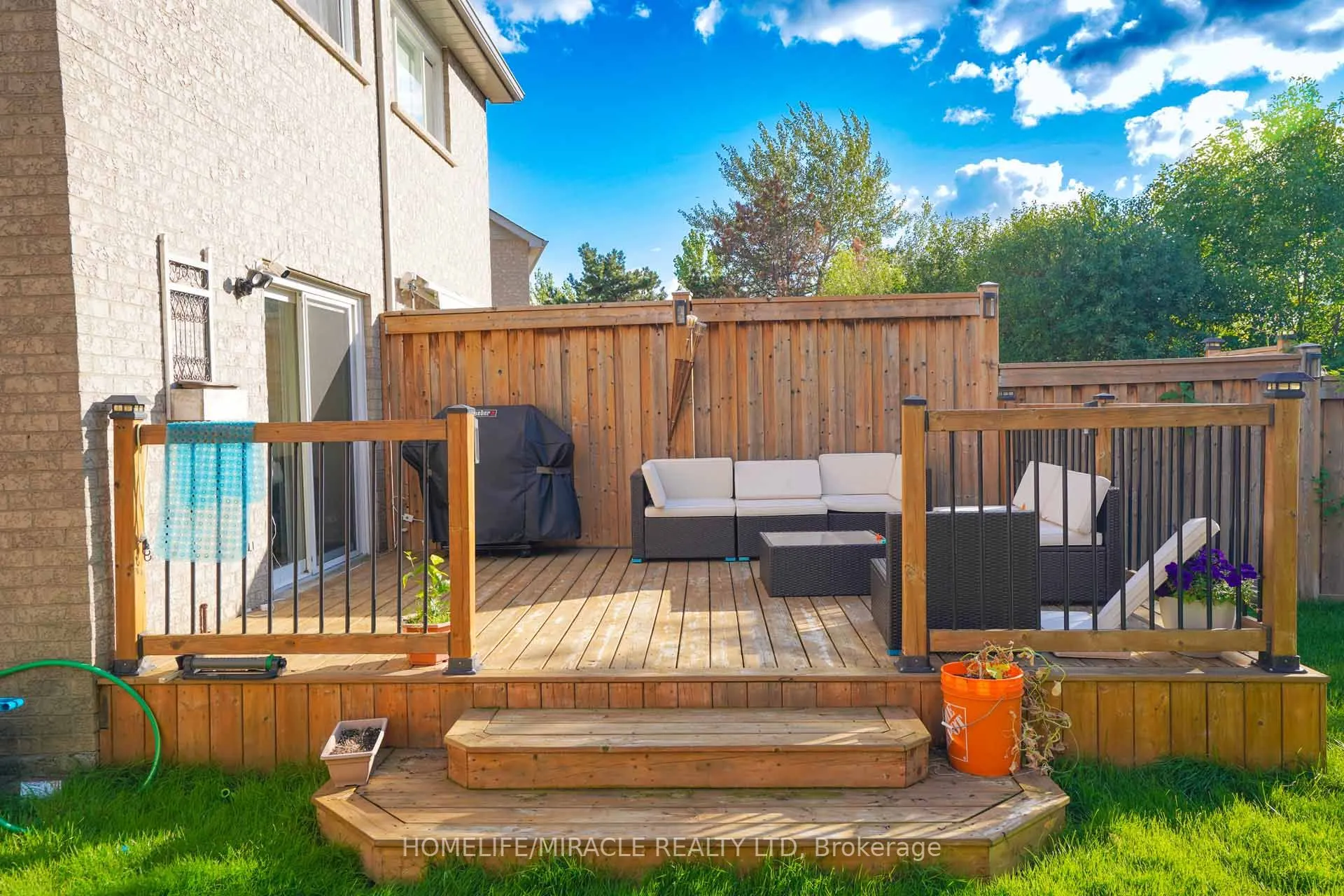40 Gardenia Way