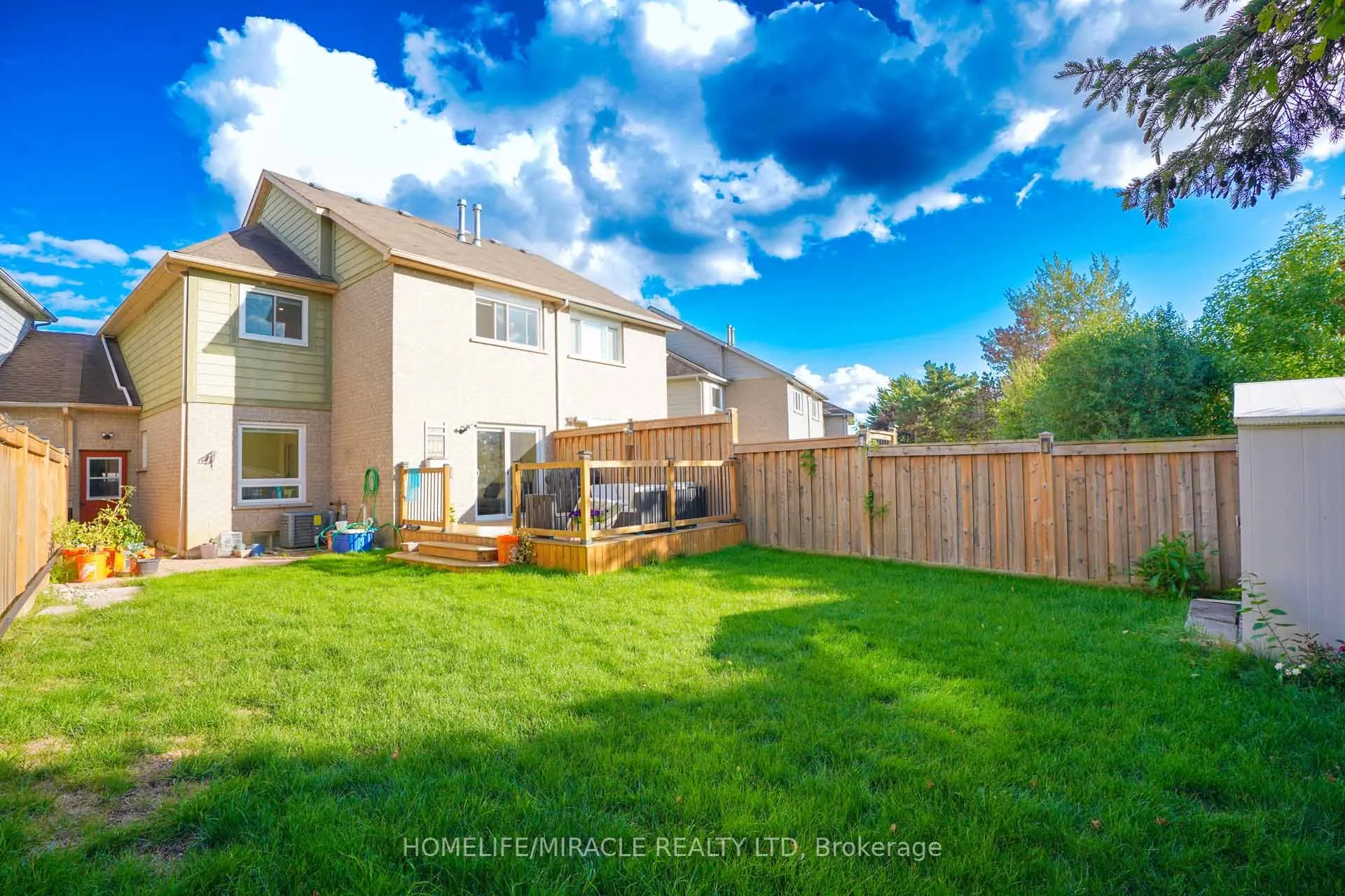 40 Gardenia Way