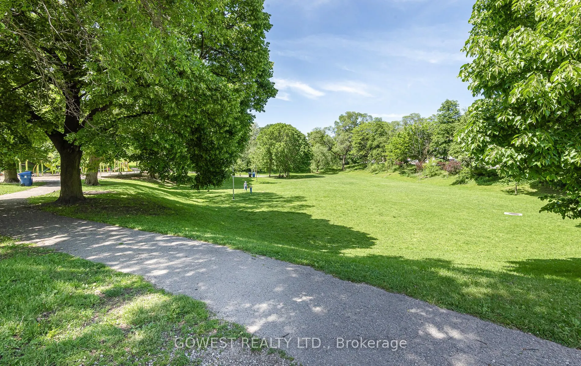 205 Keele Street, #B7