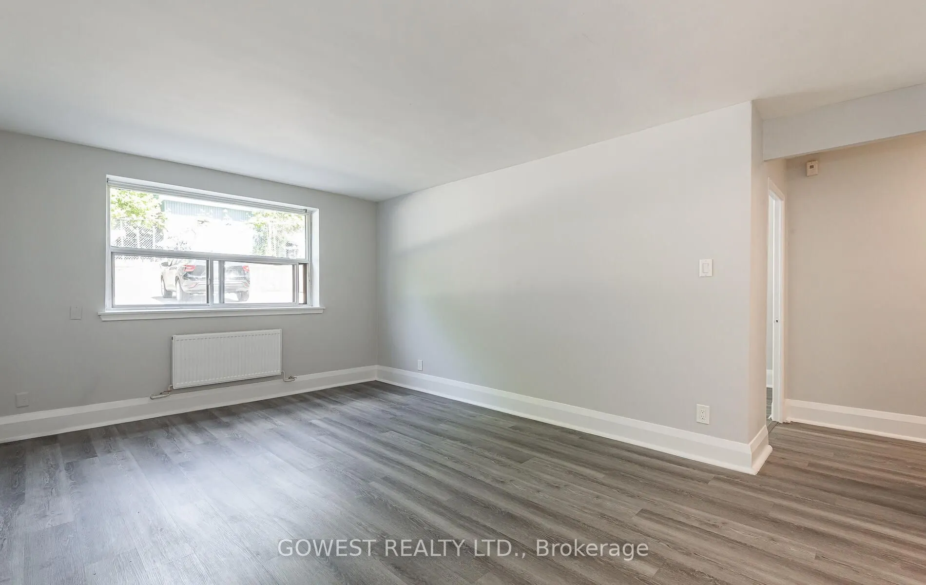 205 Keele Street, #B7