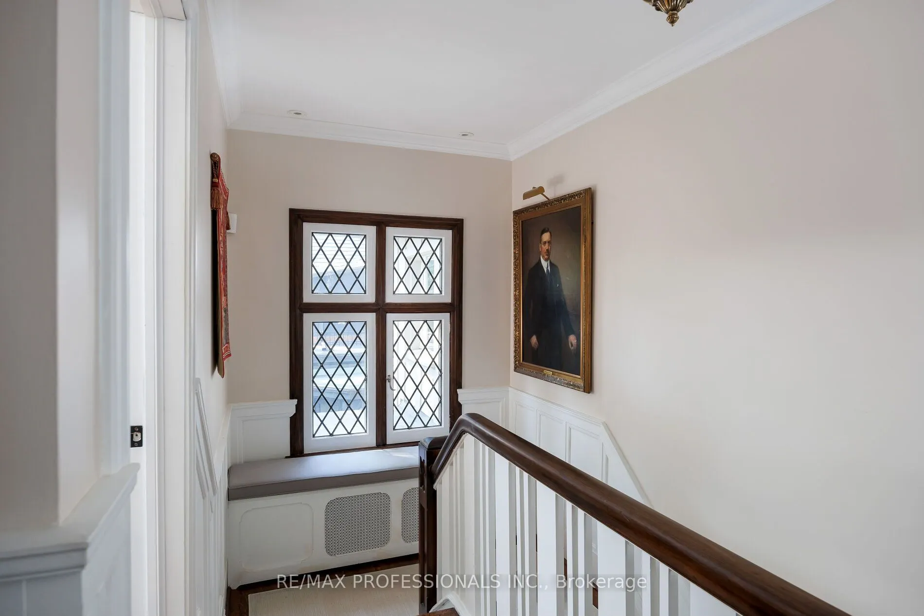 16 Kingsway Crescent