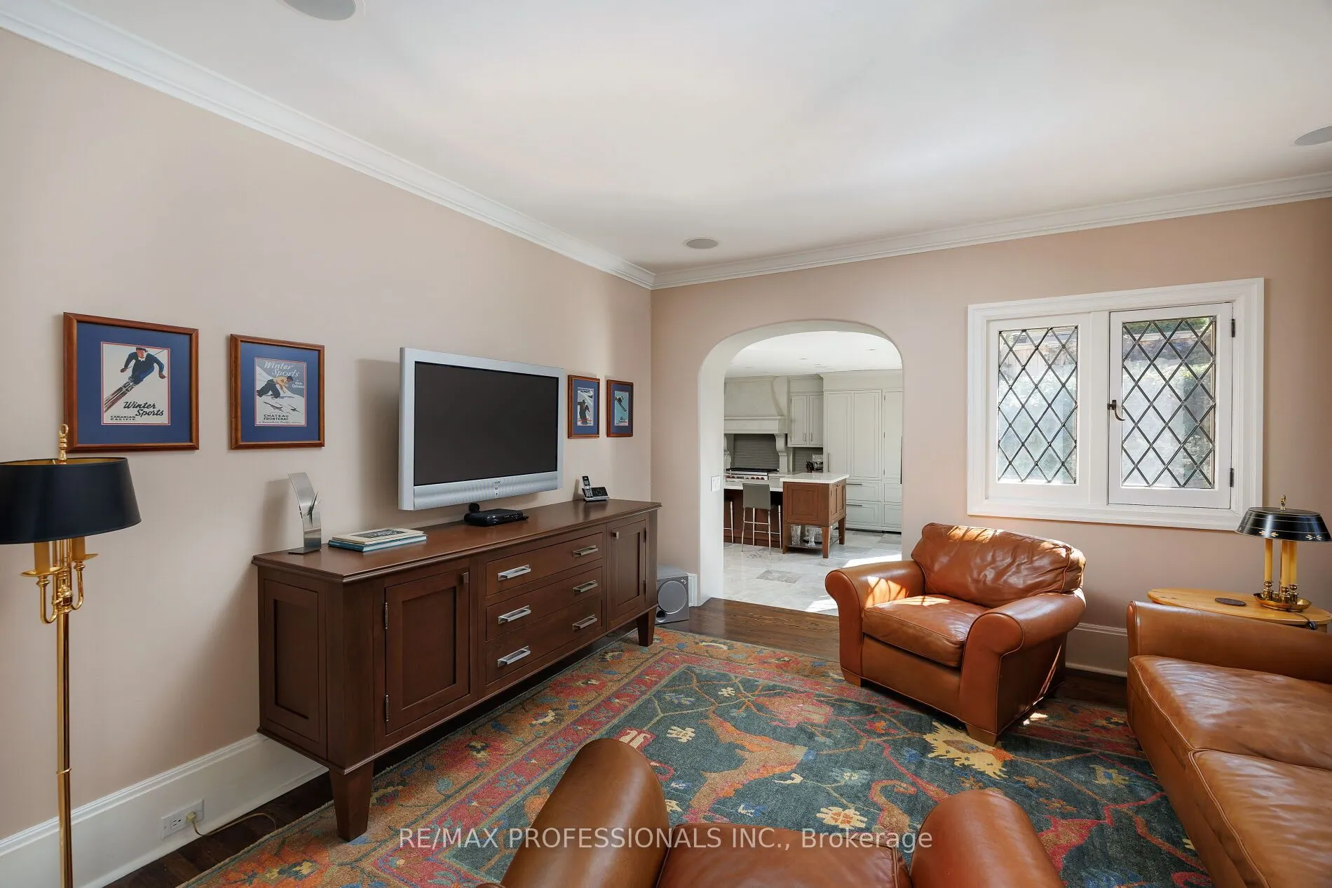 16 Kingsway Crescent