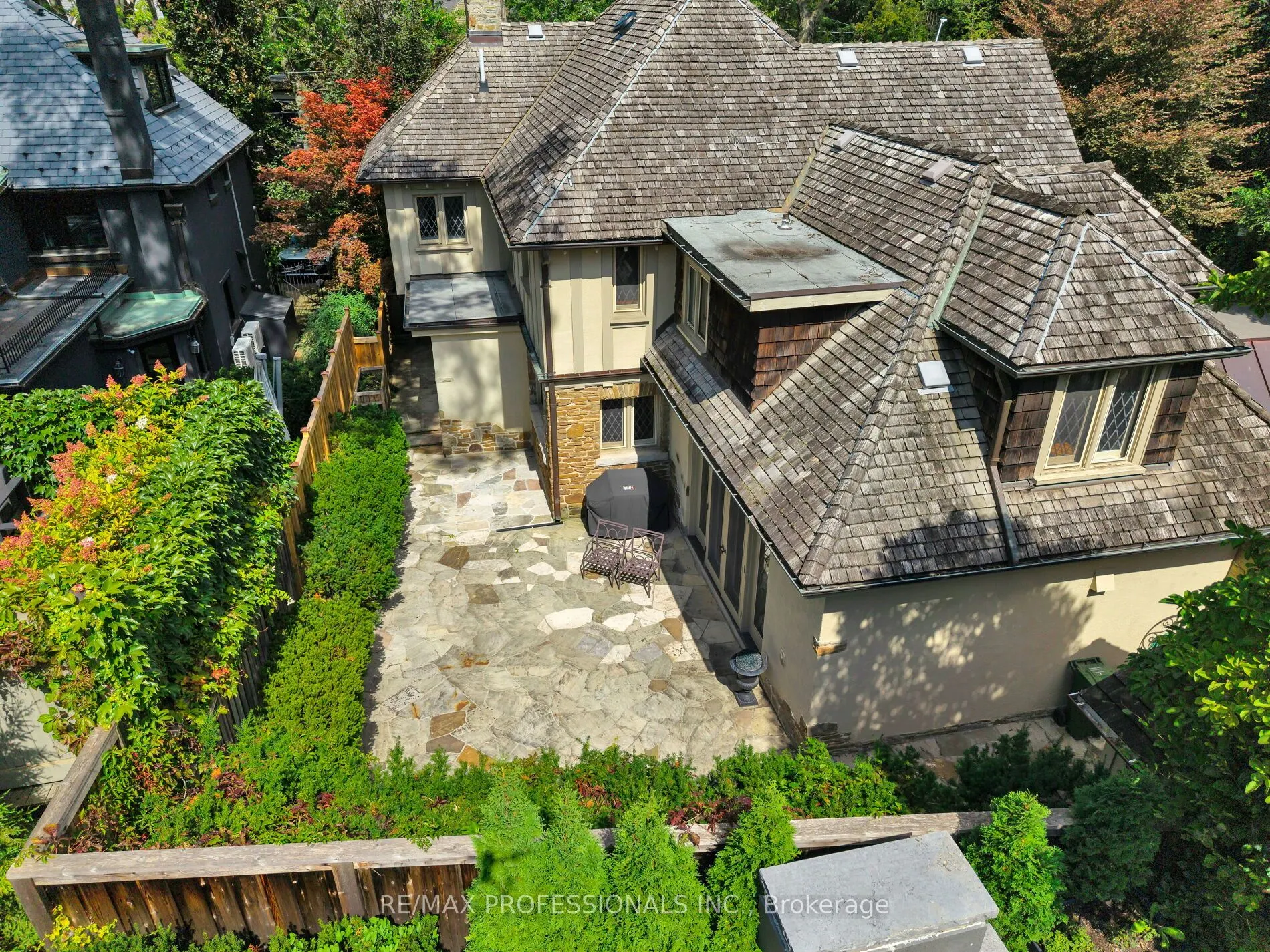 16 Kingsway Crescent
