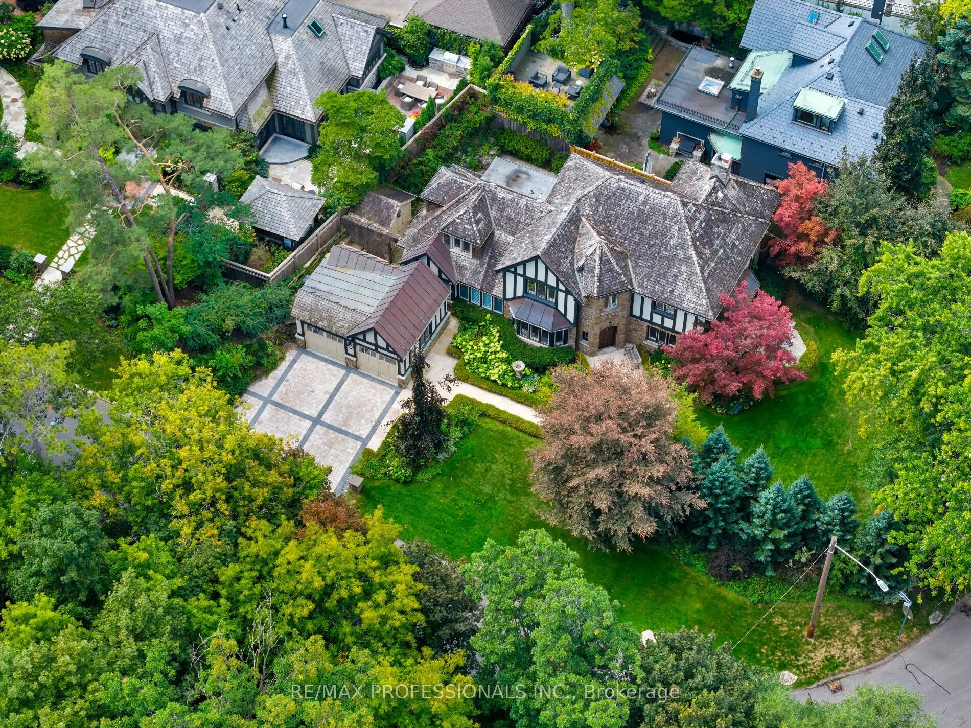 16 Kingsway Crescent