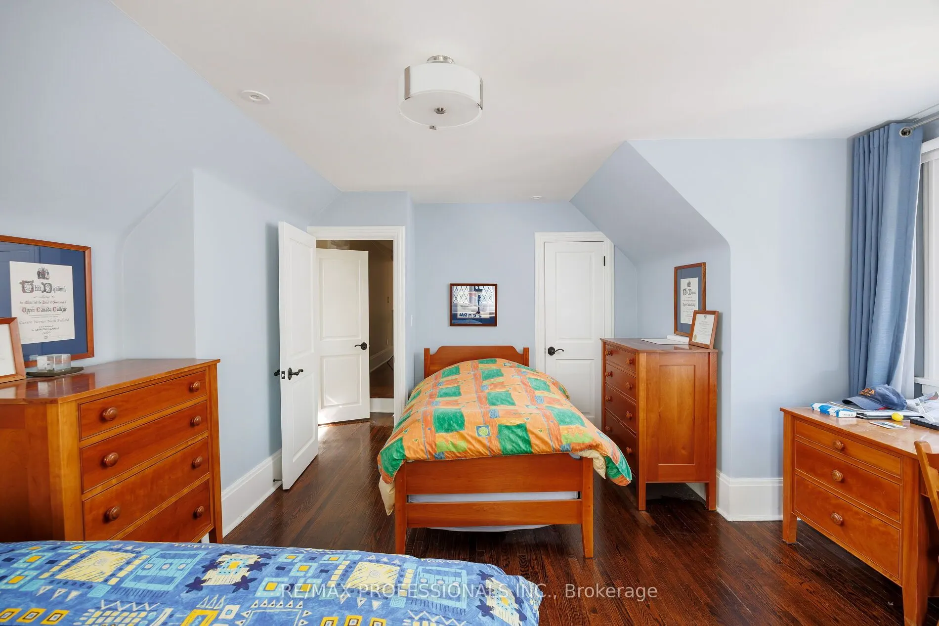 16 Kingsway Crescent