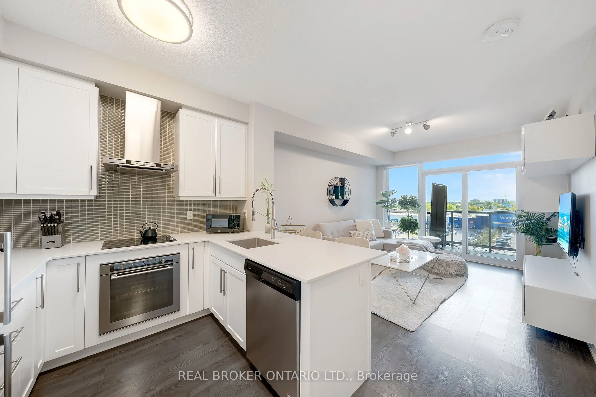 2087 FAIRVIEW Street, #606