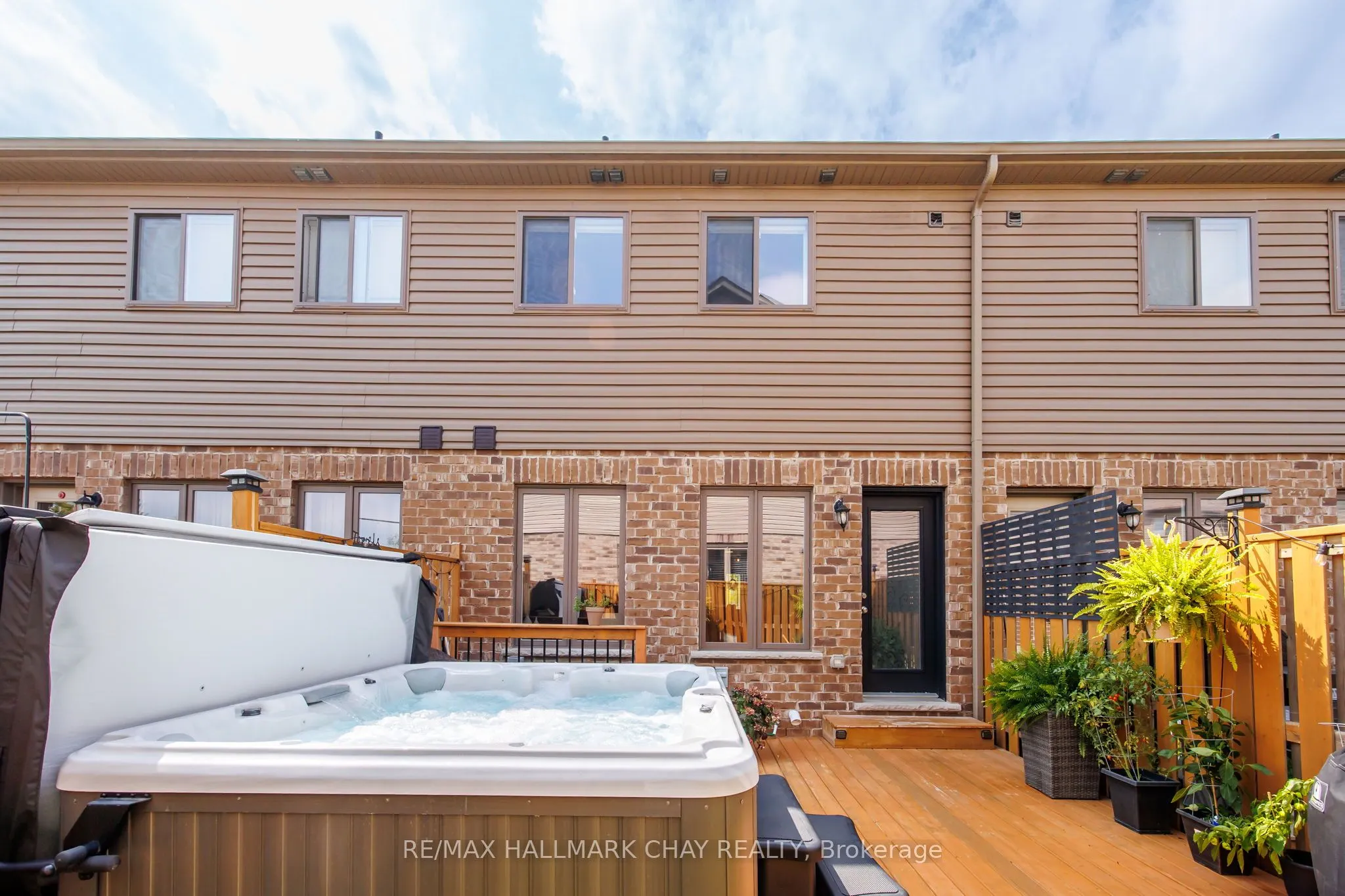 71 Winterton Court