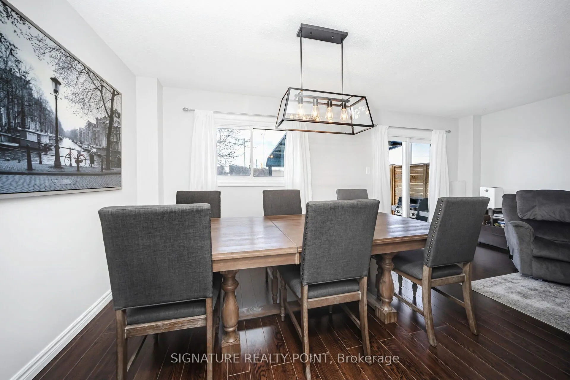 222 Simmons Boulevard