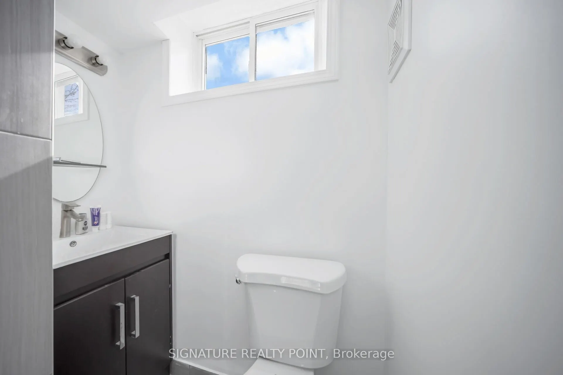 222 Simmons Boulevard