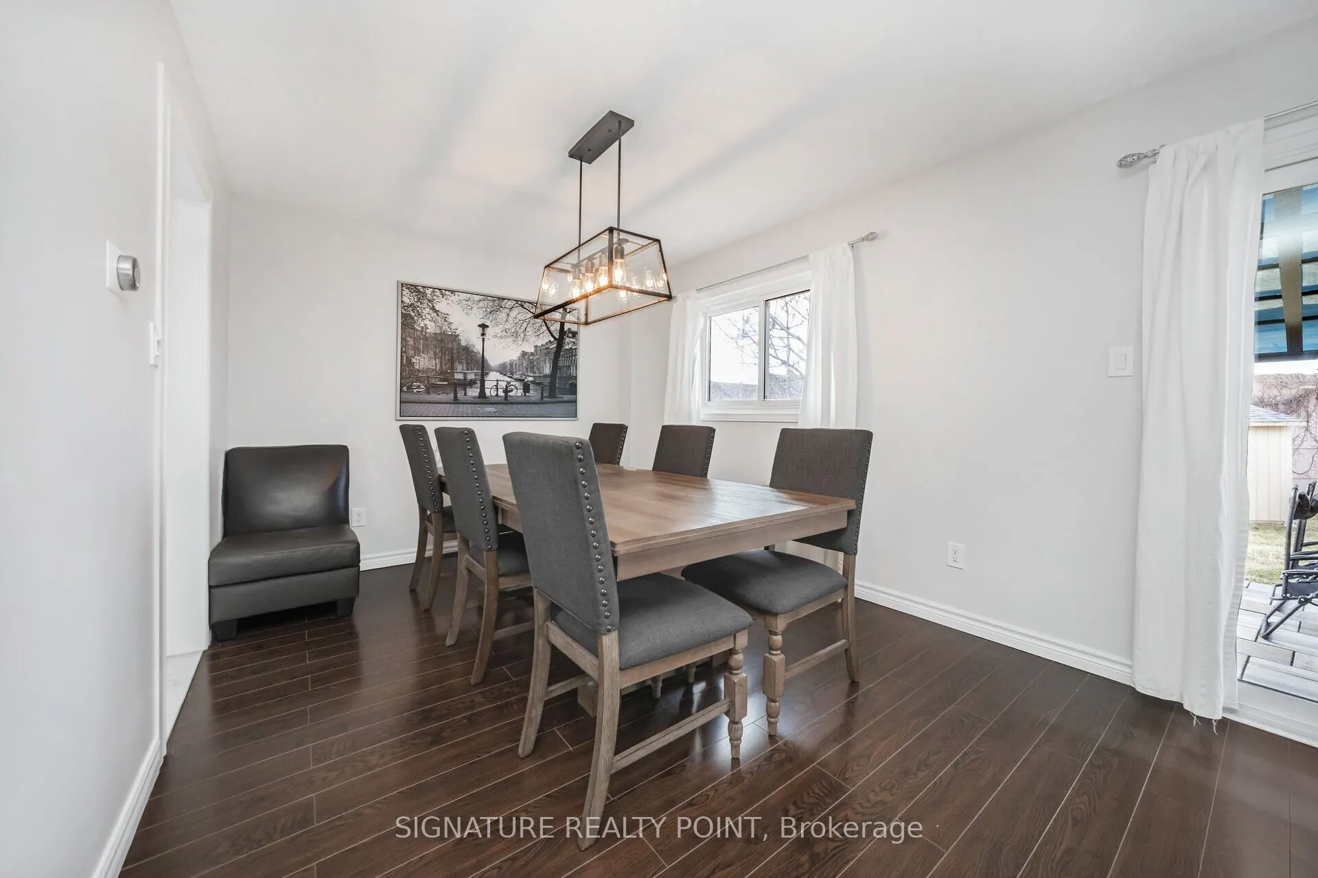 222 Simmons Boulevard