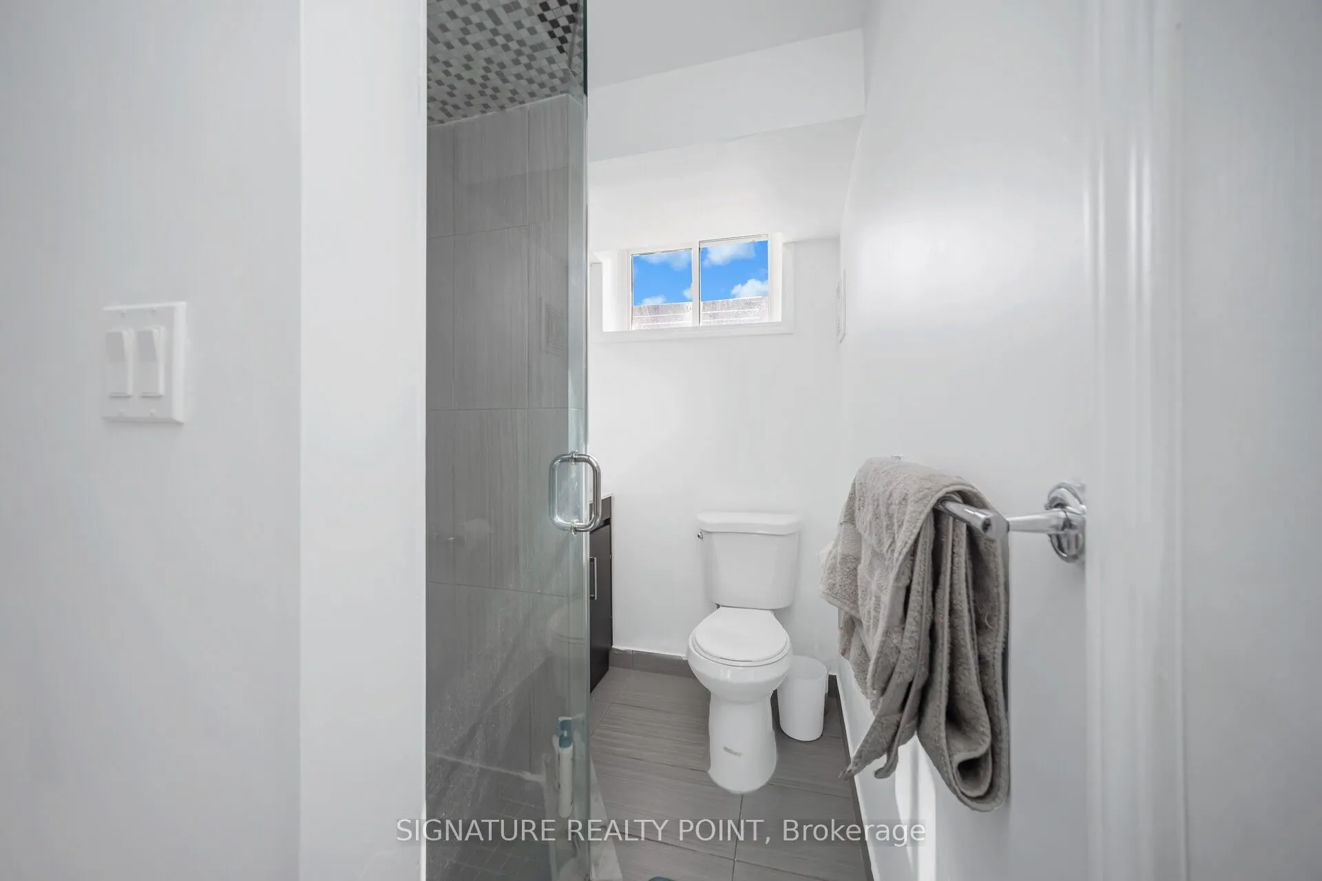 222 Simmons Boulevard