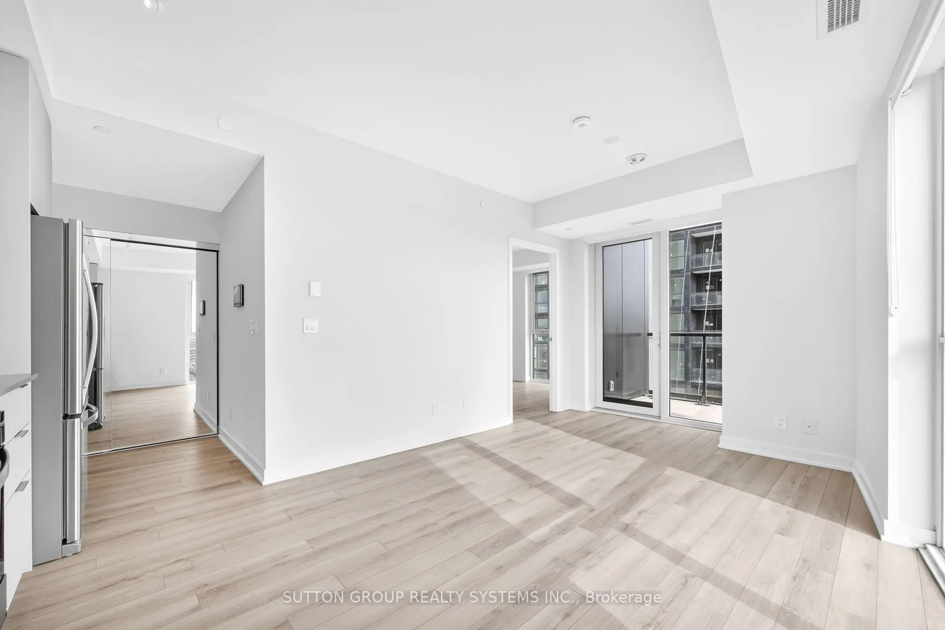 3079 Trafalgar Road, #1102
