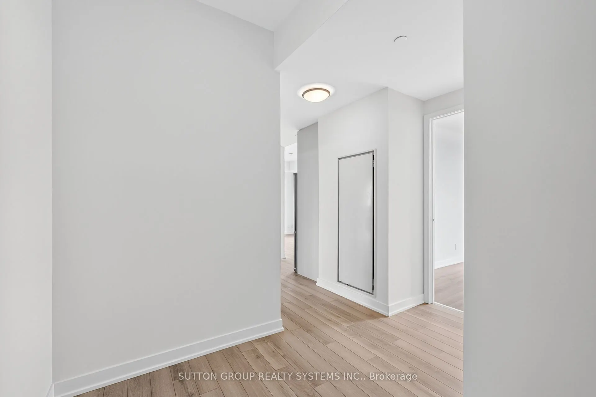 3079 Trafalgar Road, #1102