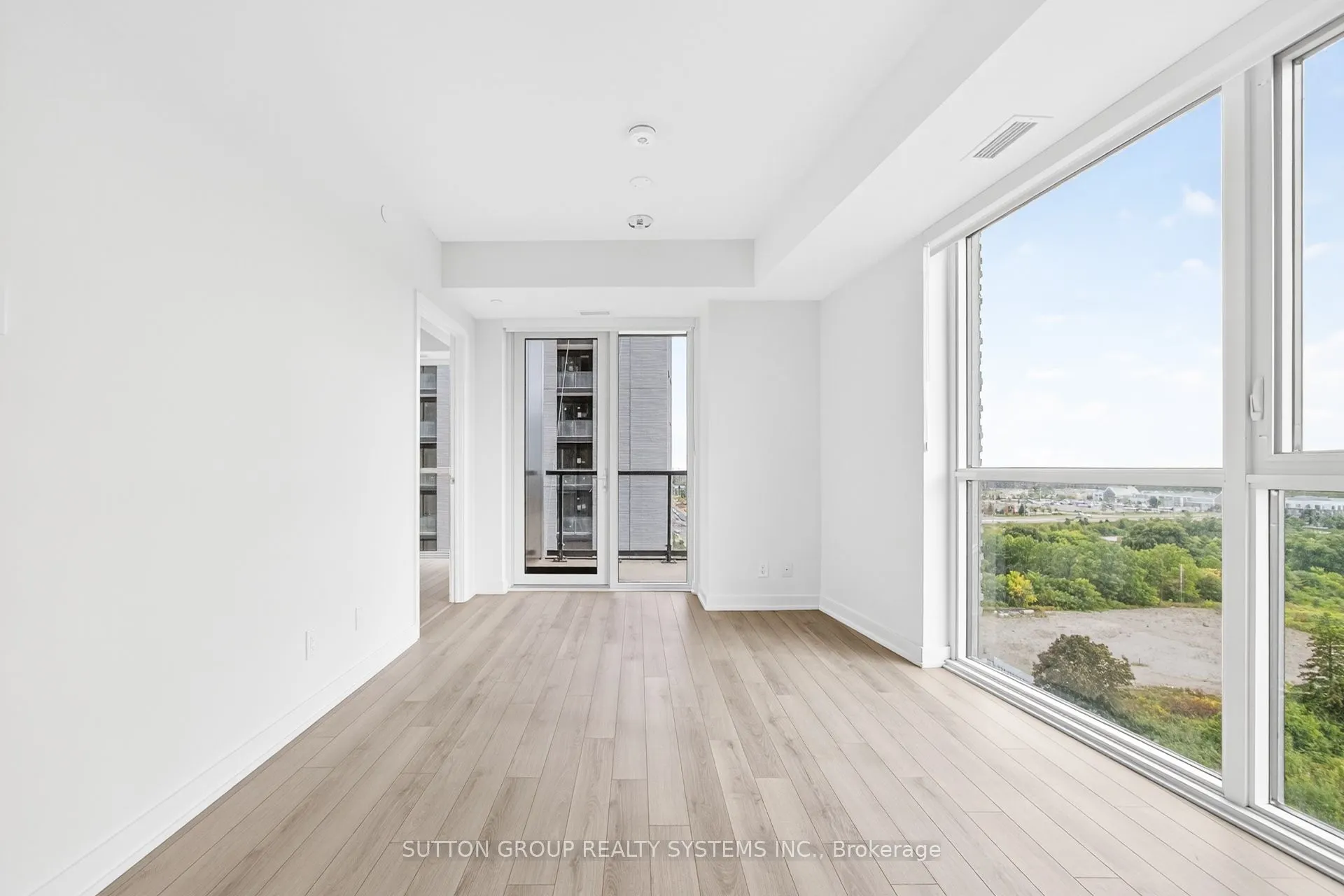 3079 Trafalgar Road, #1102