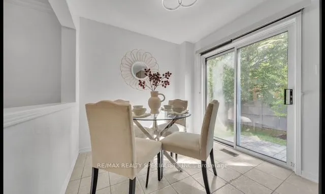 2665 Thomas Street, #8