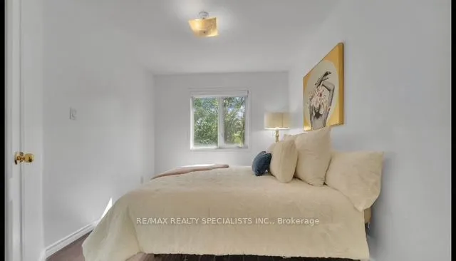 2665 Thomas Street, #8