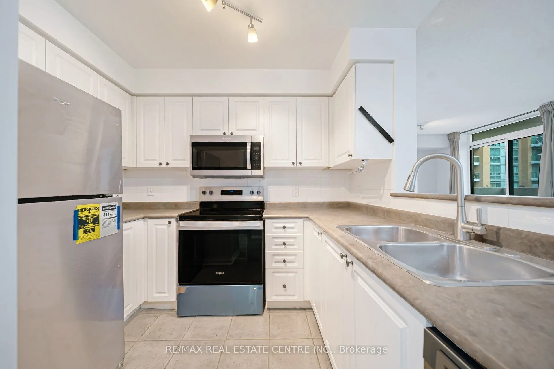 17 Michael Power Place, #505