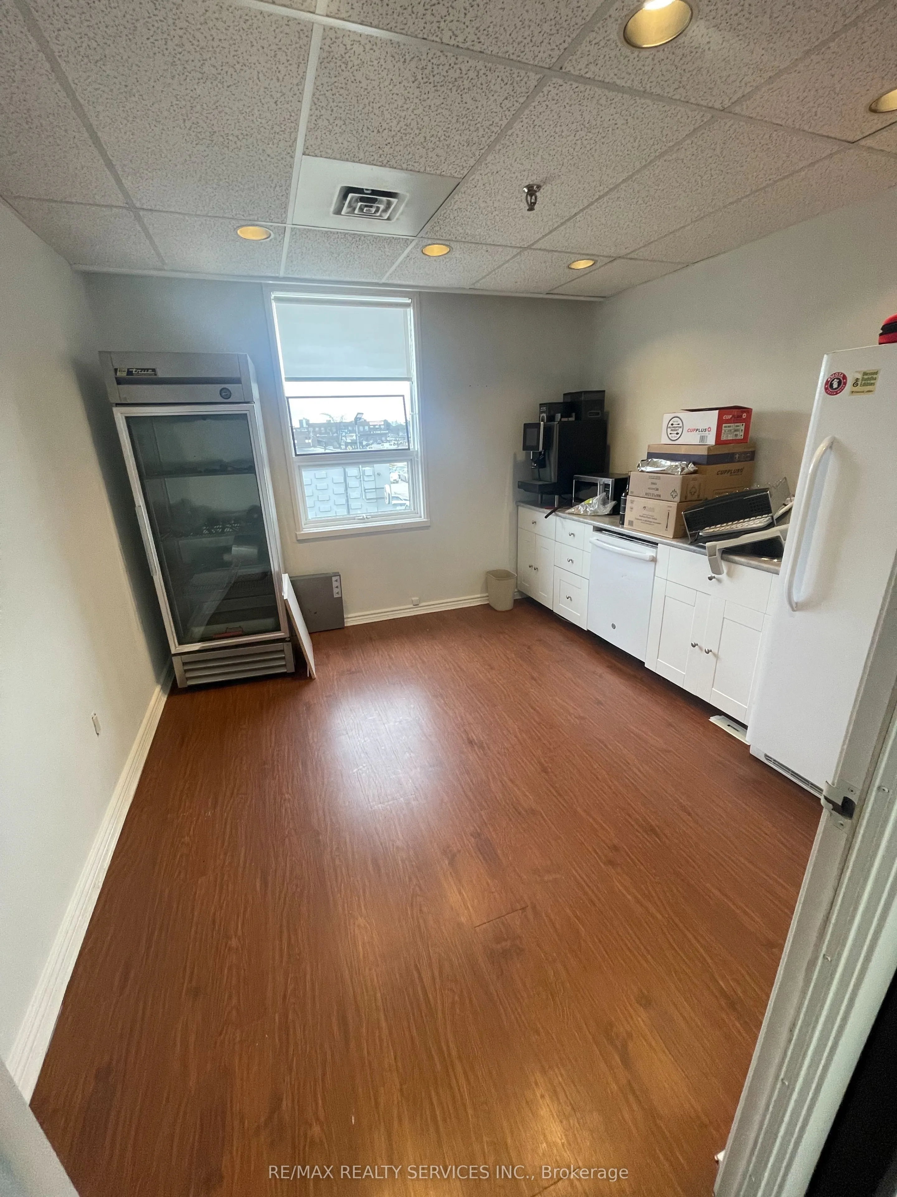 529 Speers Road, #3