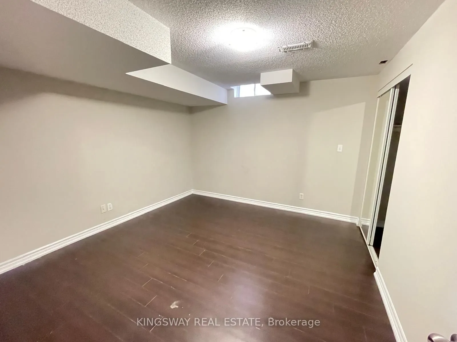 803 Khan Crescent, #Bsmt