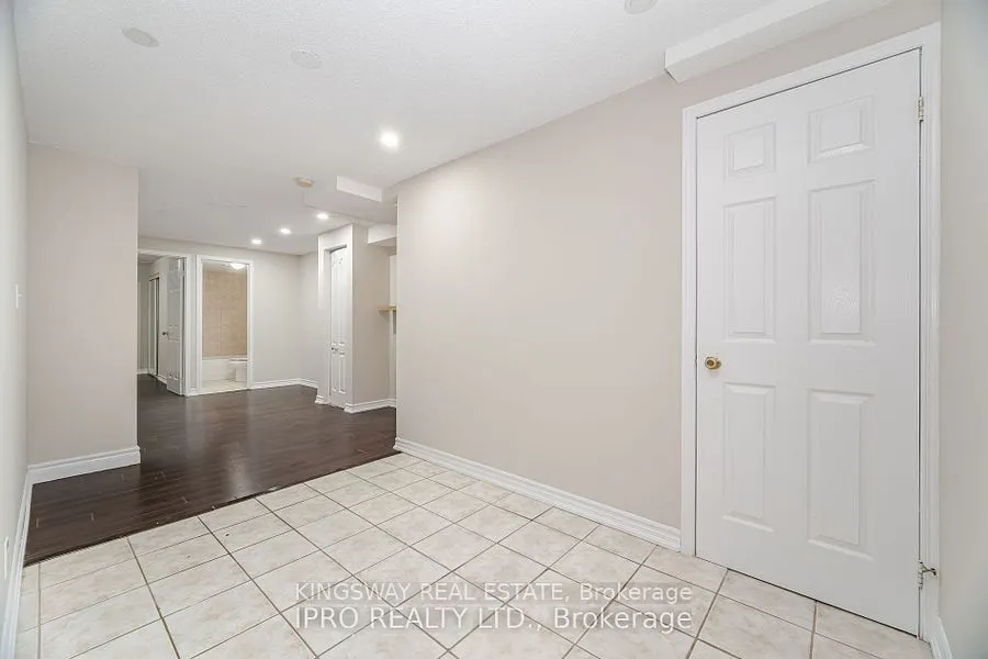 803 Khan Crescent, #Bsmt