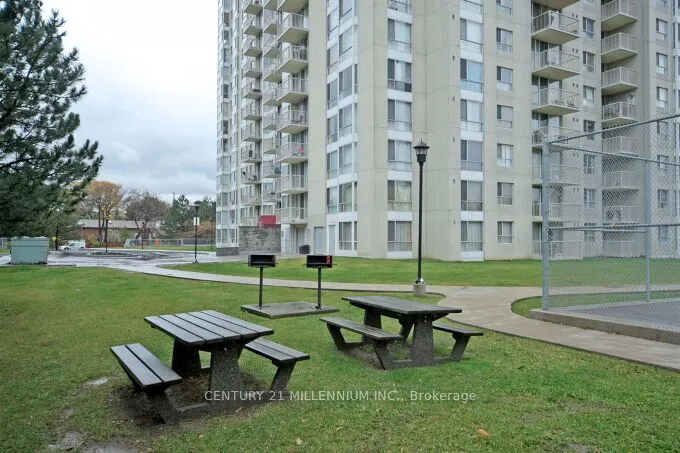 3077 Weston Road, #304