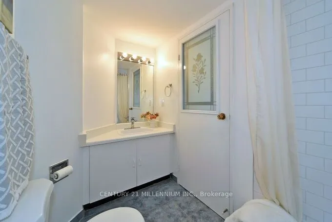 3077 Weston Road, #304