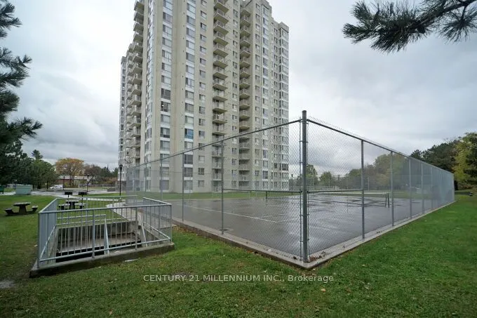 3077 Weston Road, #304