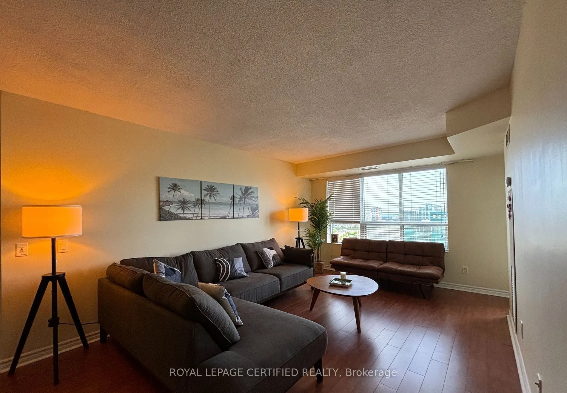 25 Kingsbridge Garden Circle, #1526