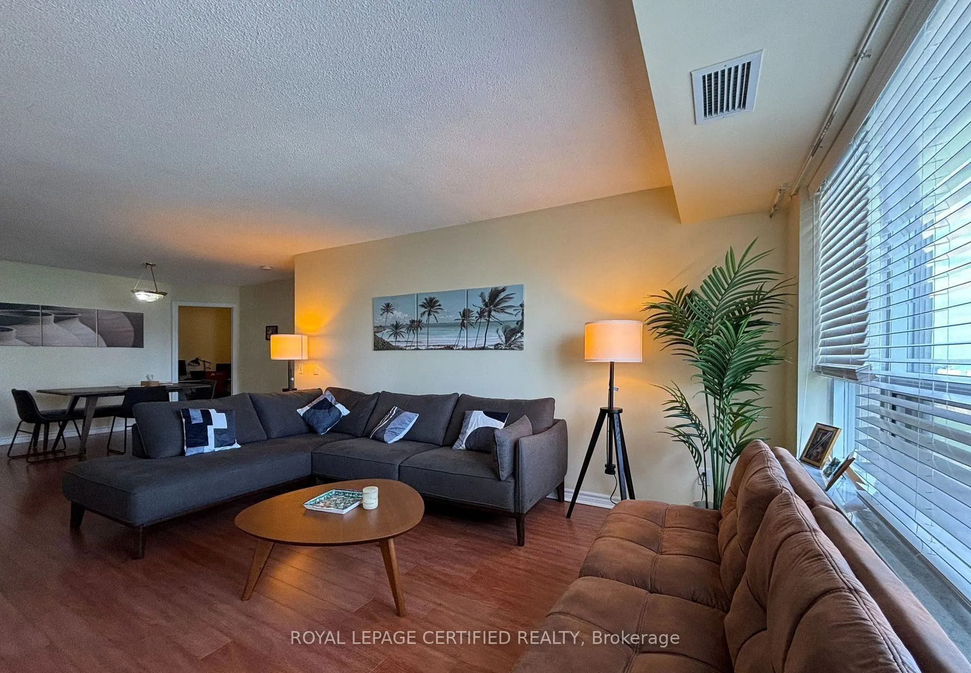 25 Kingsbridge Garden Circle, #1526