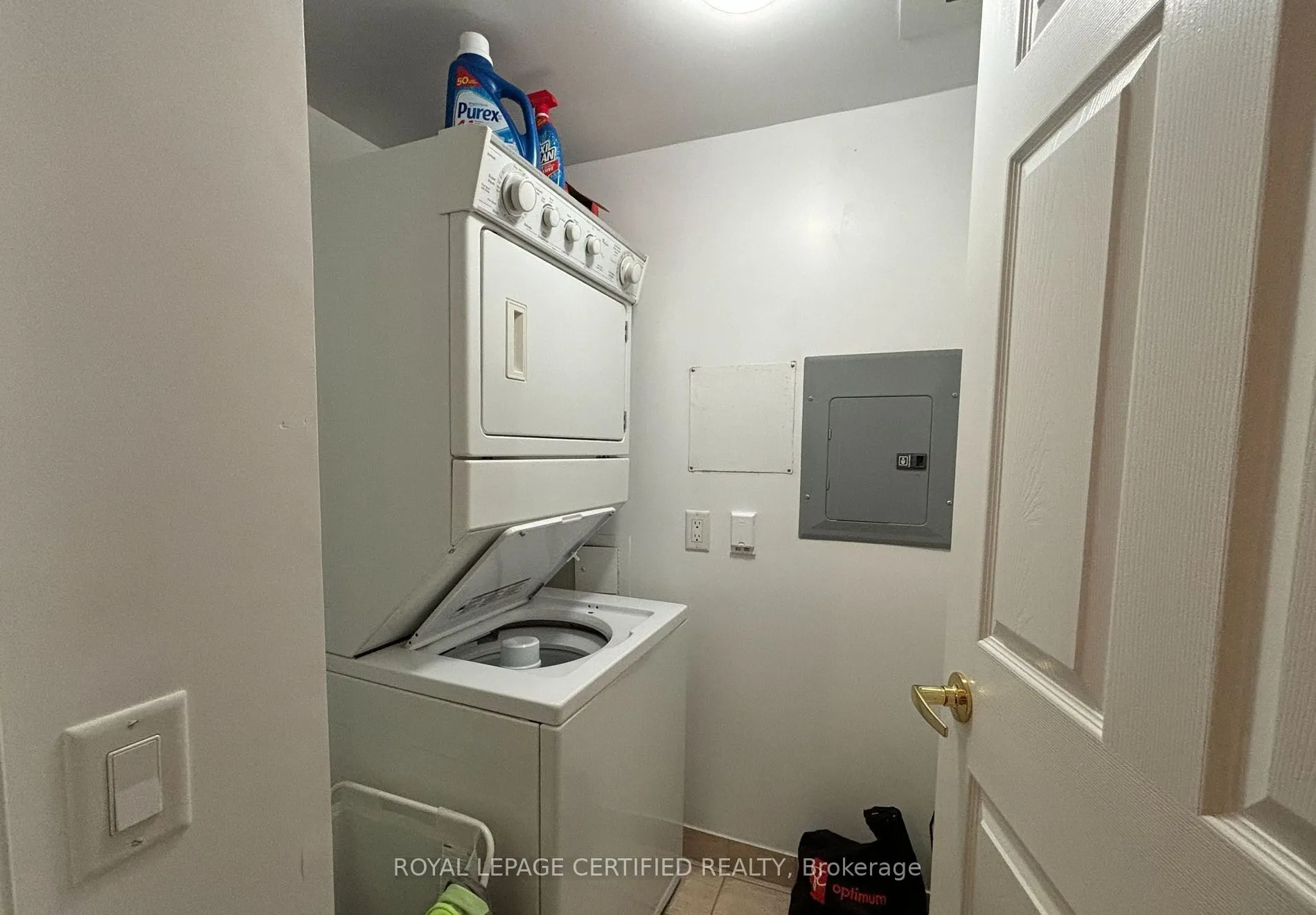 25 Kingsbridge Garden Circle, #1526