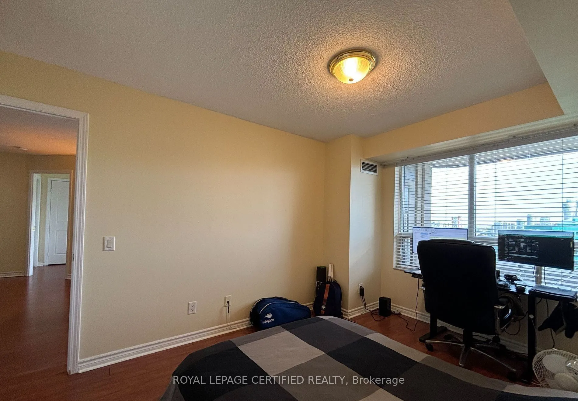 25 Kingsbridge Garden Circle, #1526