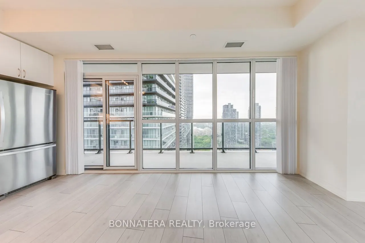 38 Annie Craig Drive, #3408