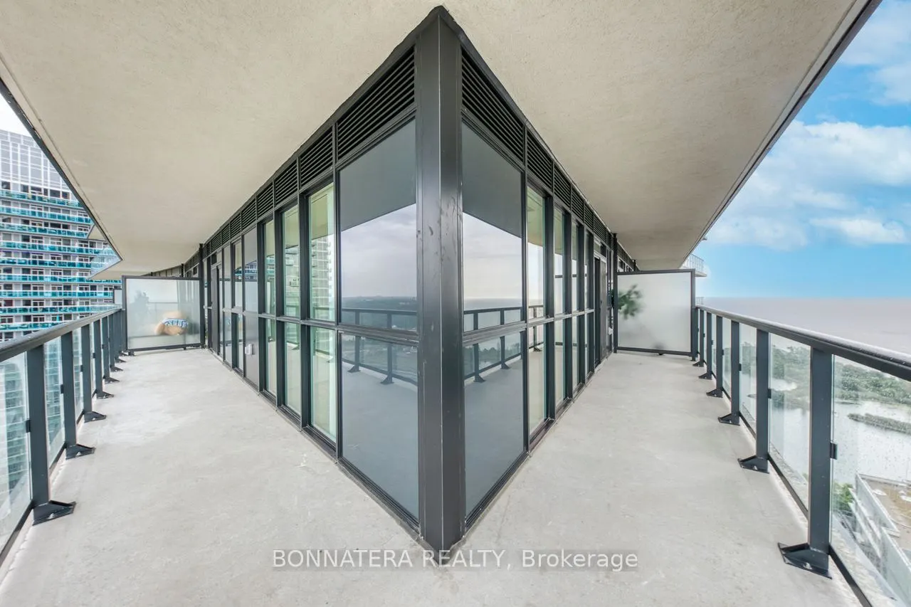 38 Annie Craig Drive, #3408