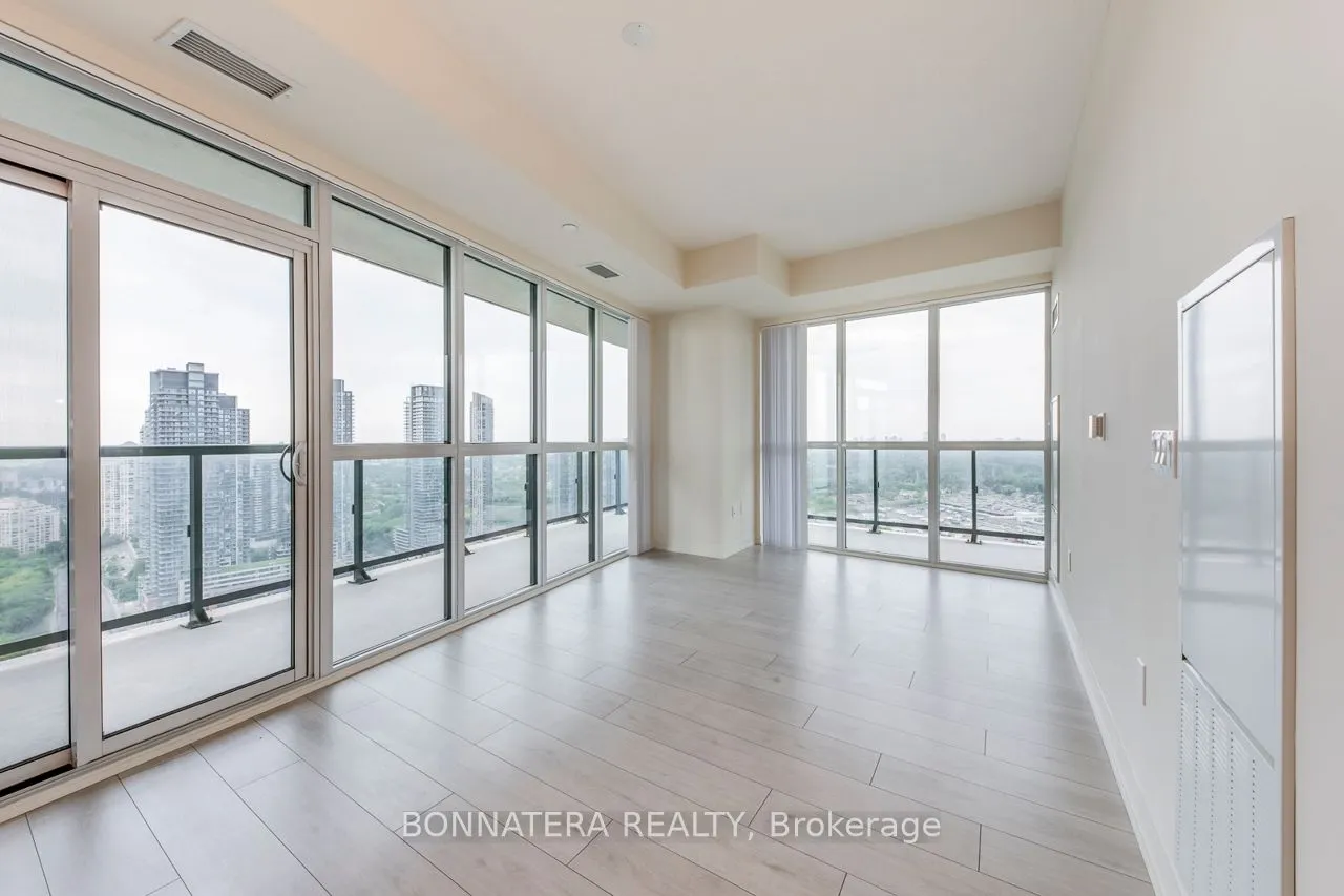 38 Annie Craig Drive, #3408