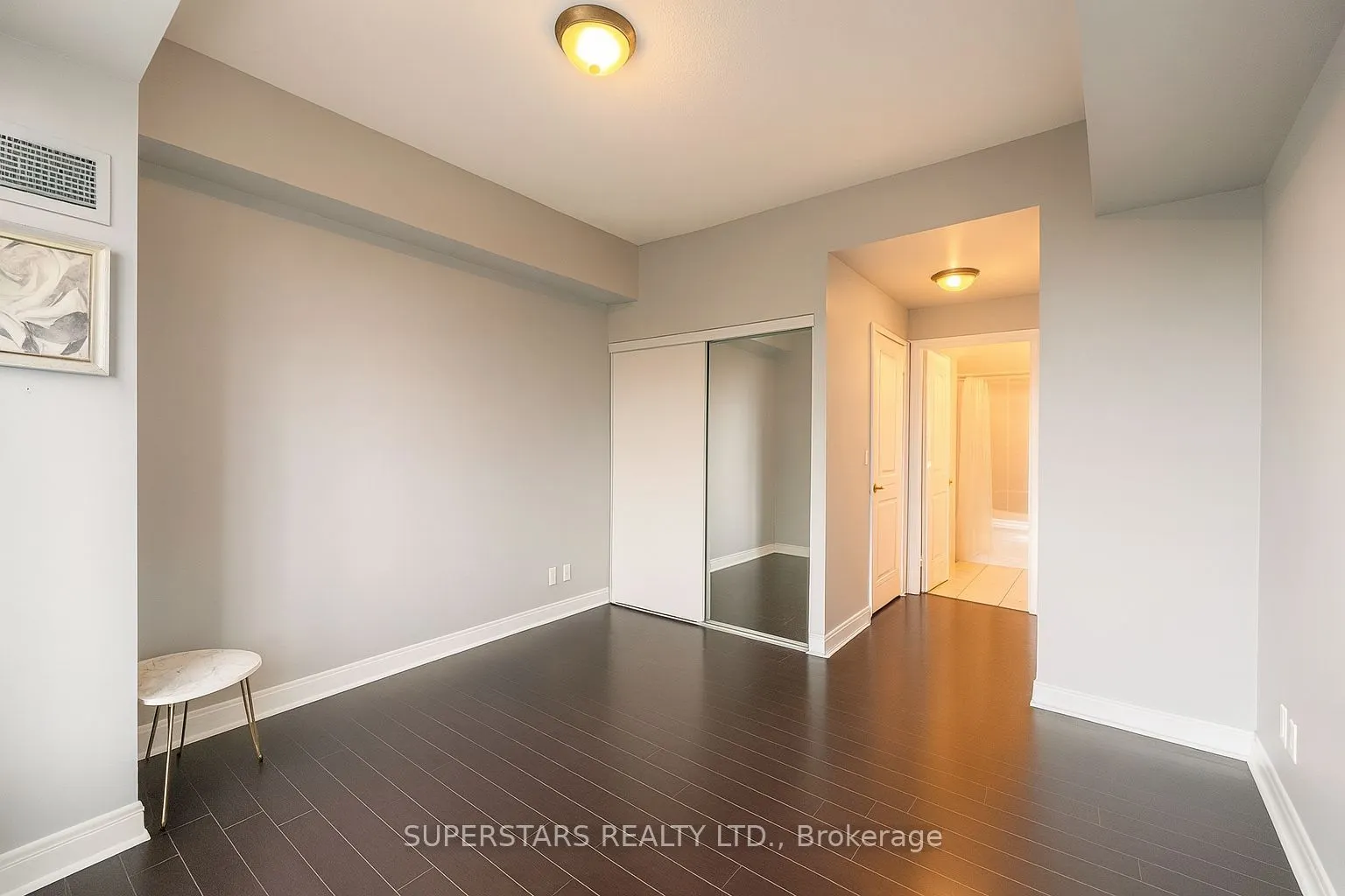 90 Absolute Avenue, #609