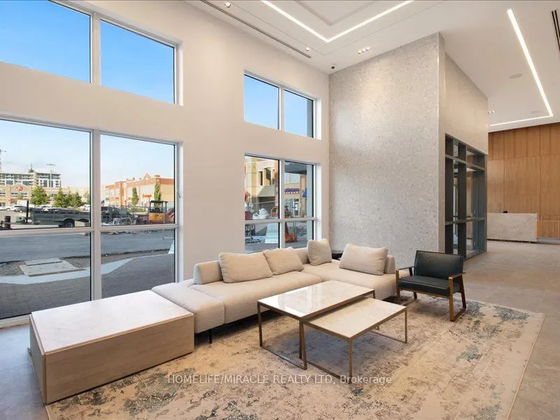 509 Dundas Street W, #224