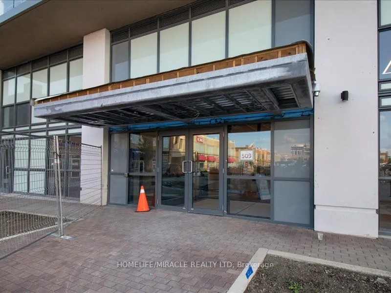 509 Dundas Street W, #224