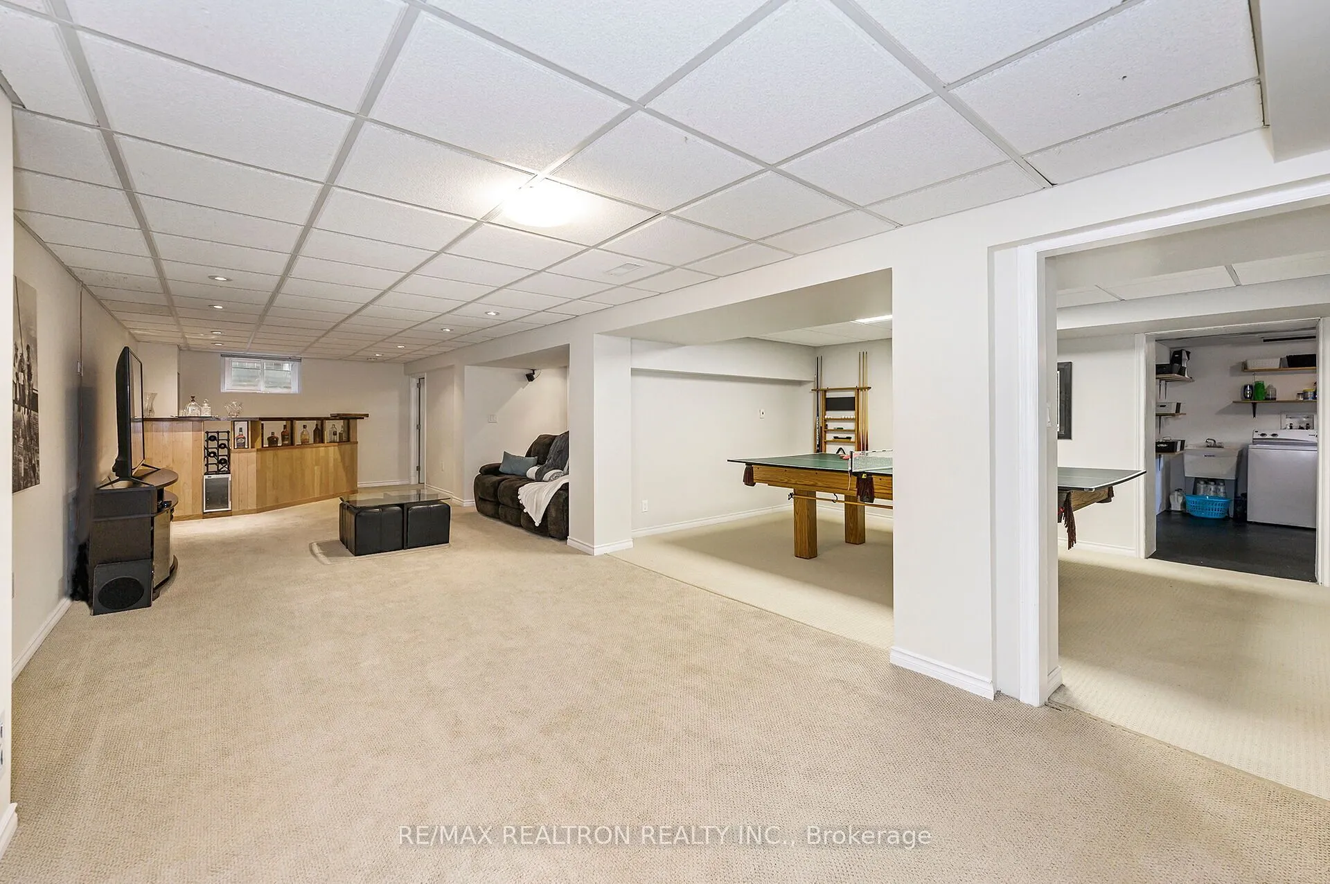 5472 Randolph Crescent