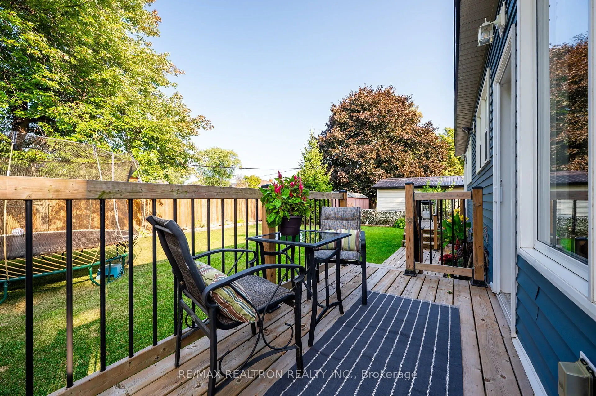 5472 Randolph Crescent