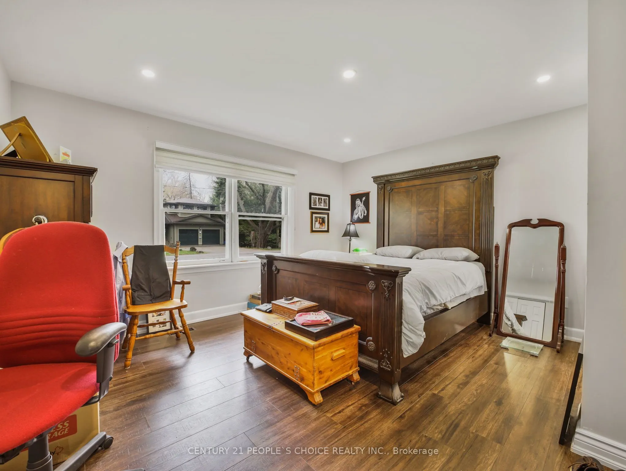 167 Blue Water Place