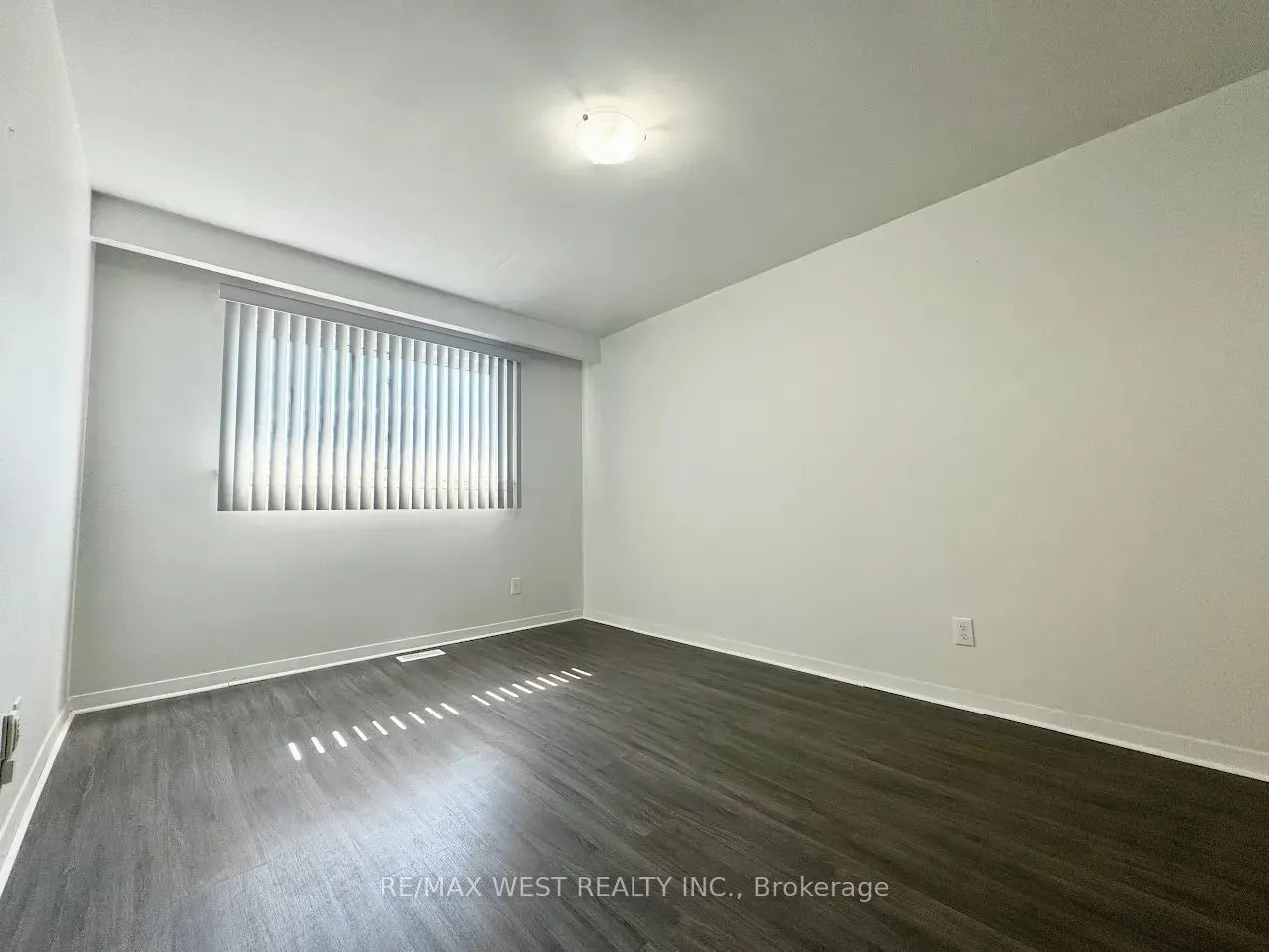25 Bimini Crescent