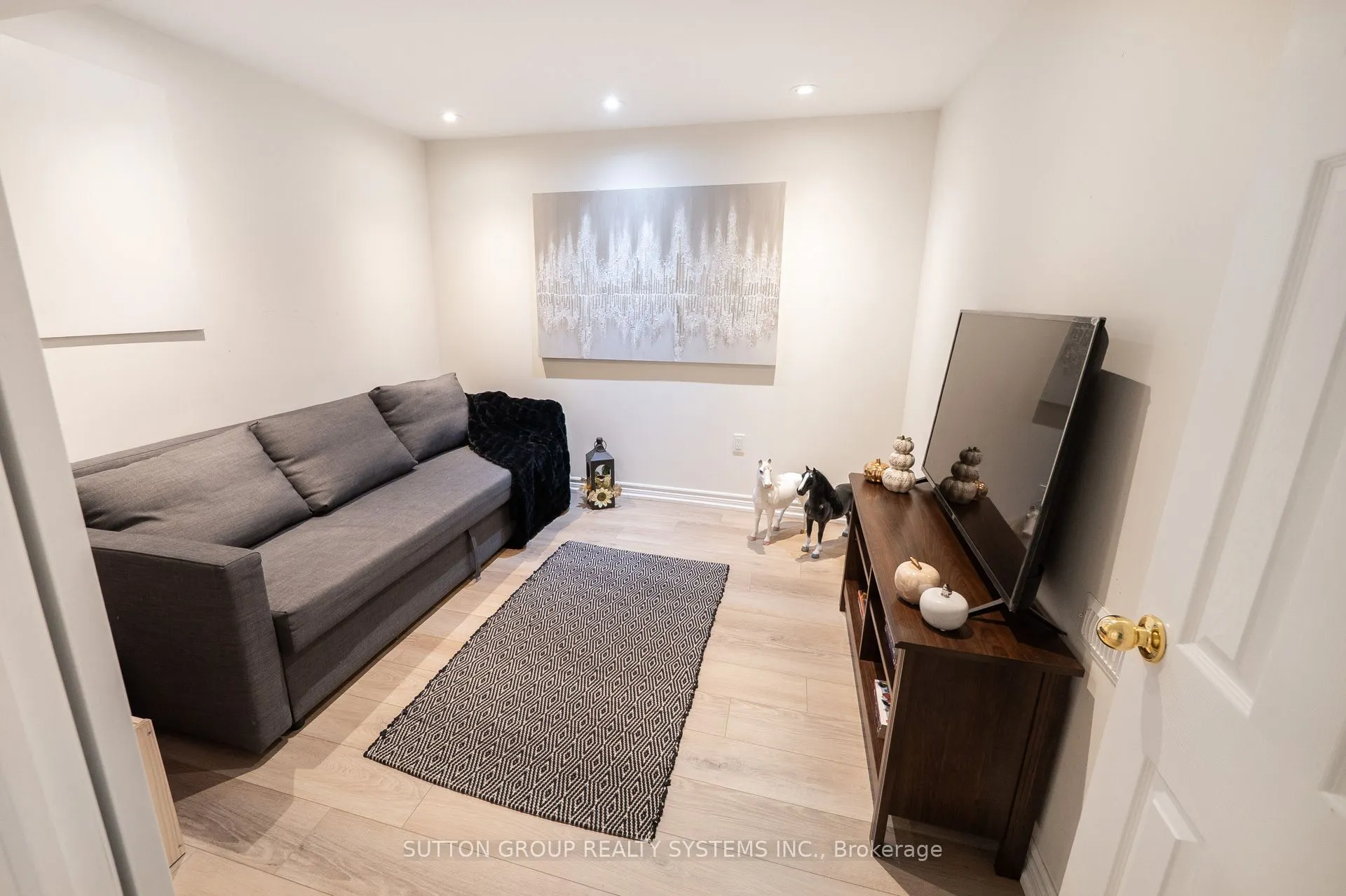 2871 Darien Road, #35