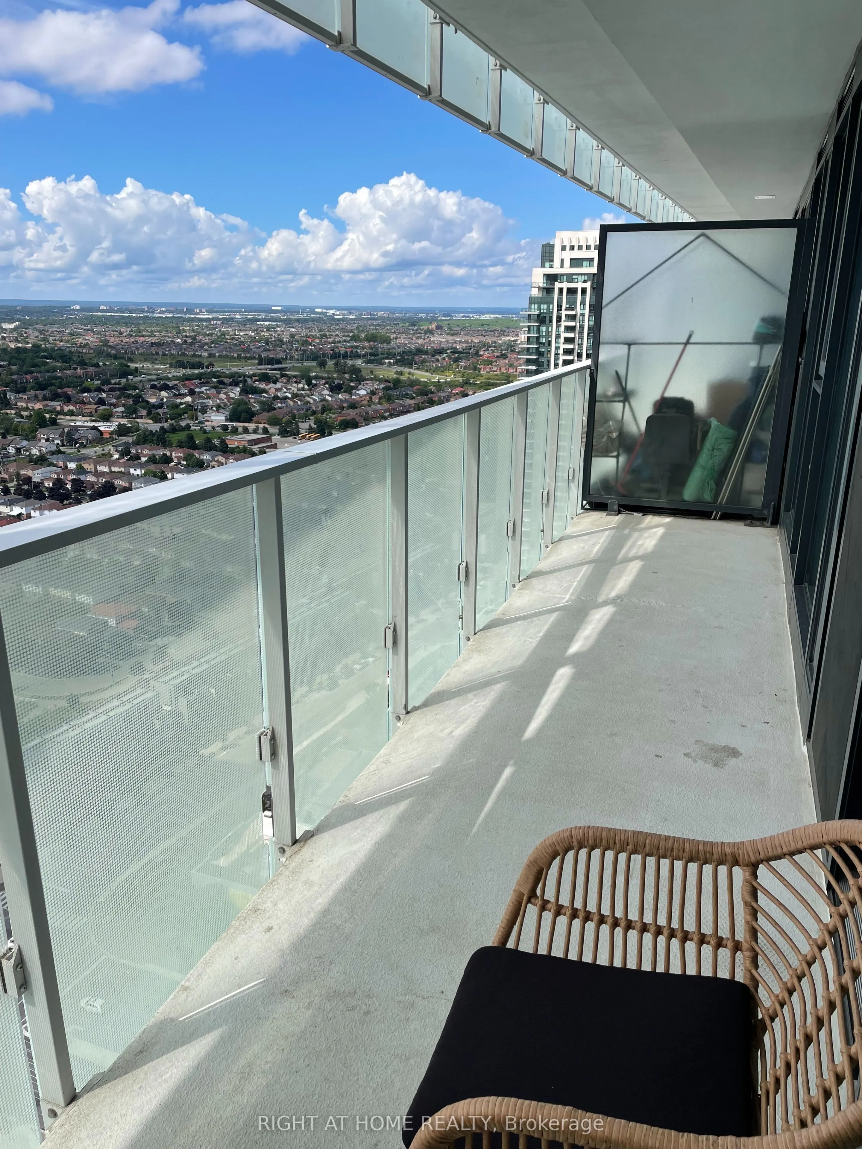 3900 Confederation Parkway, #2905