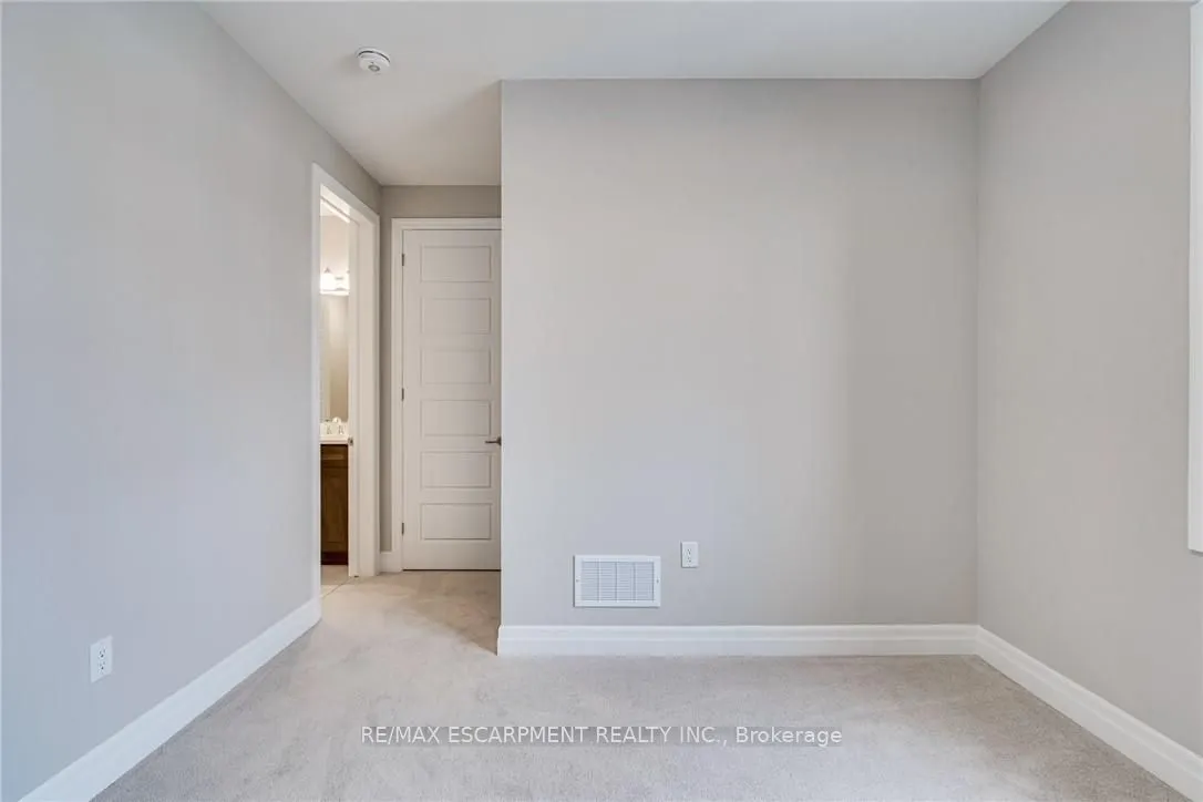 3041 WILLIAM CUTMORE Boulevard