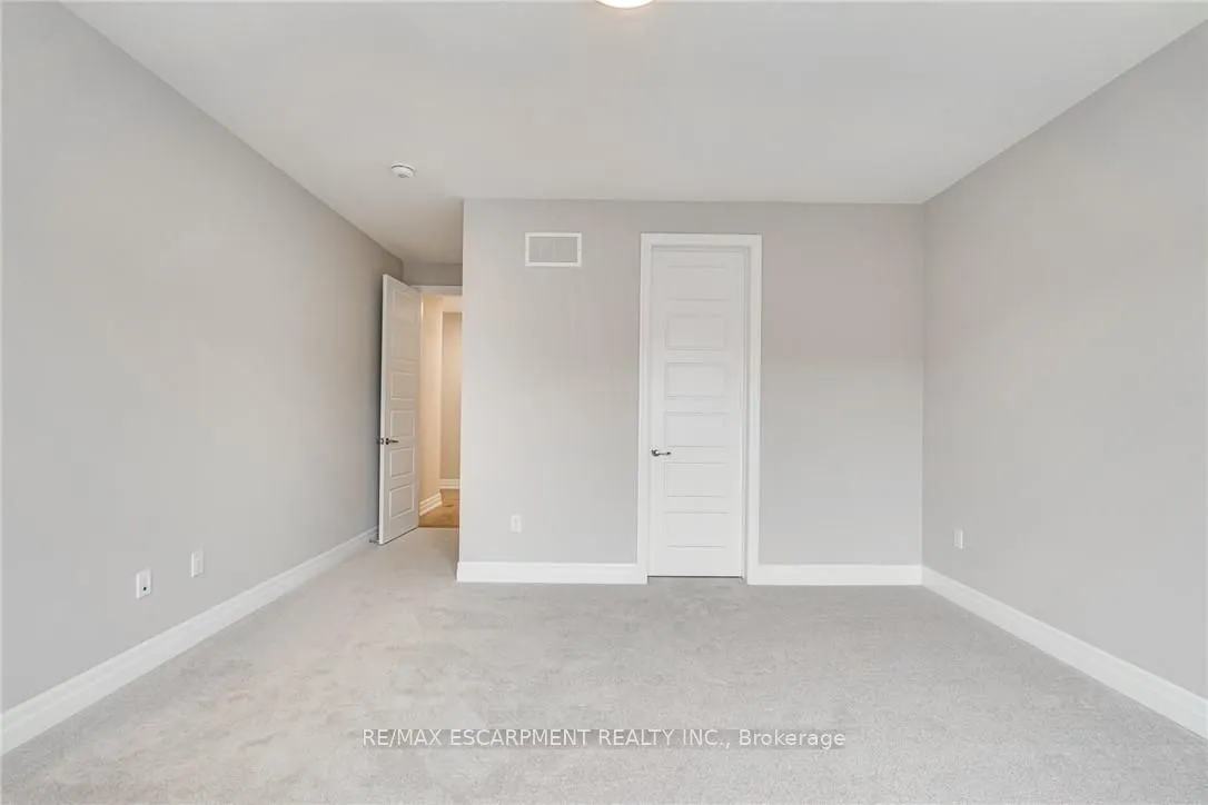 3041 WILLIAM CUTMORE Boulevard