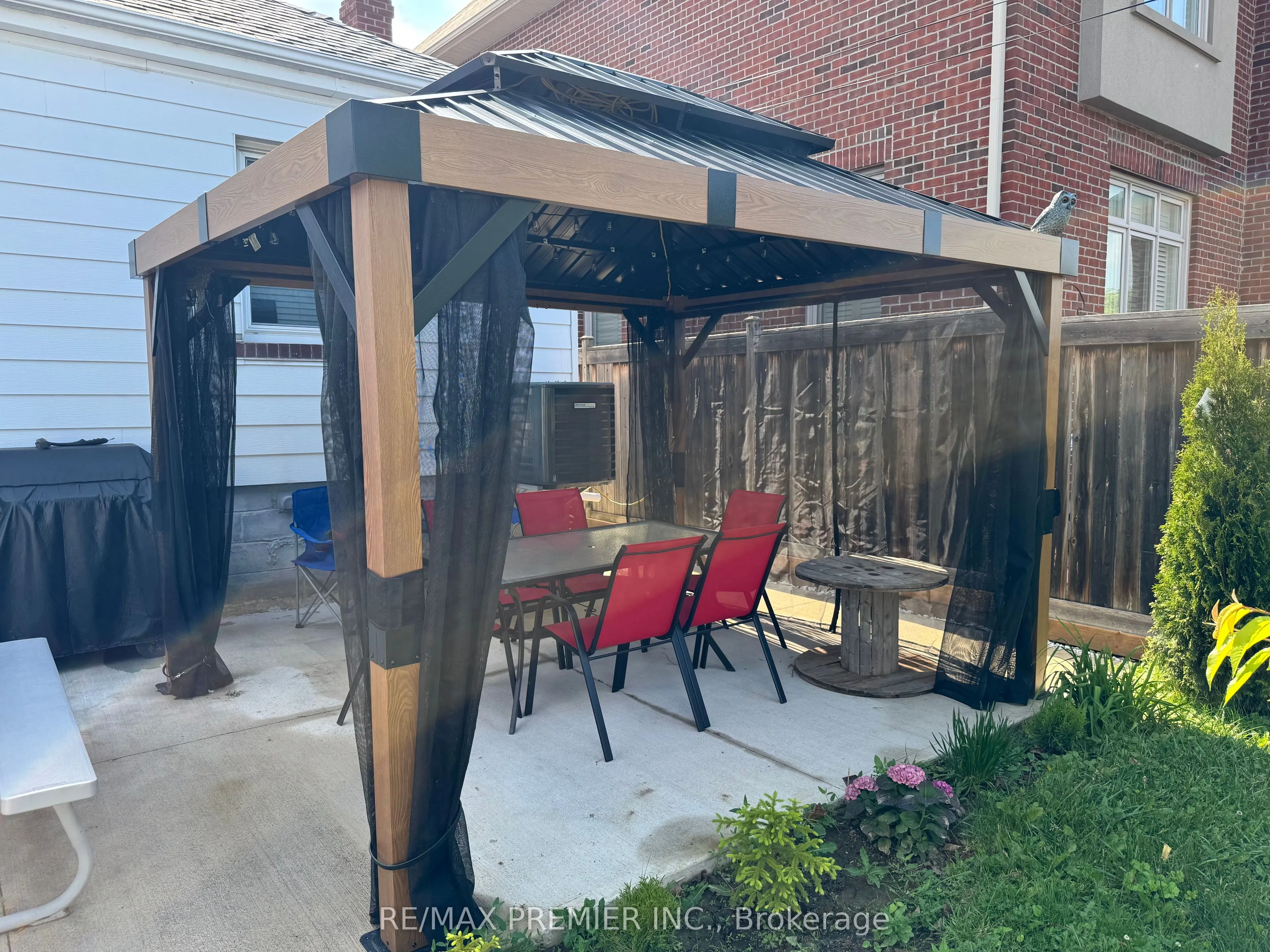 51 Portage Avenue, #Bsmt