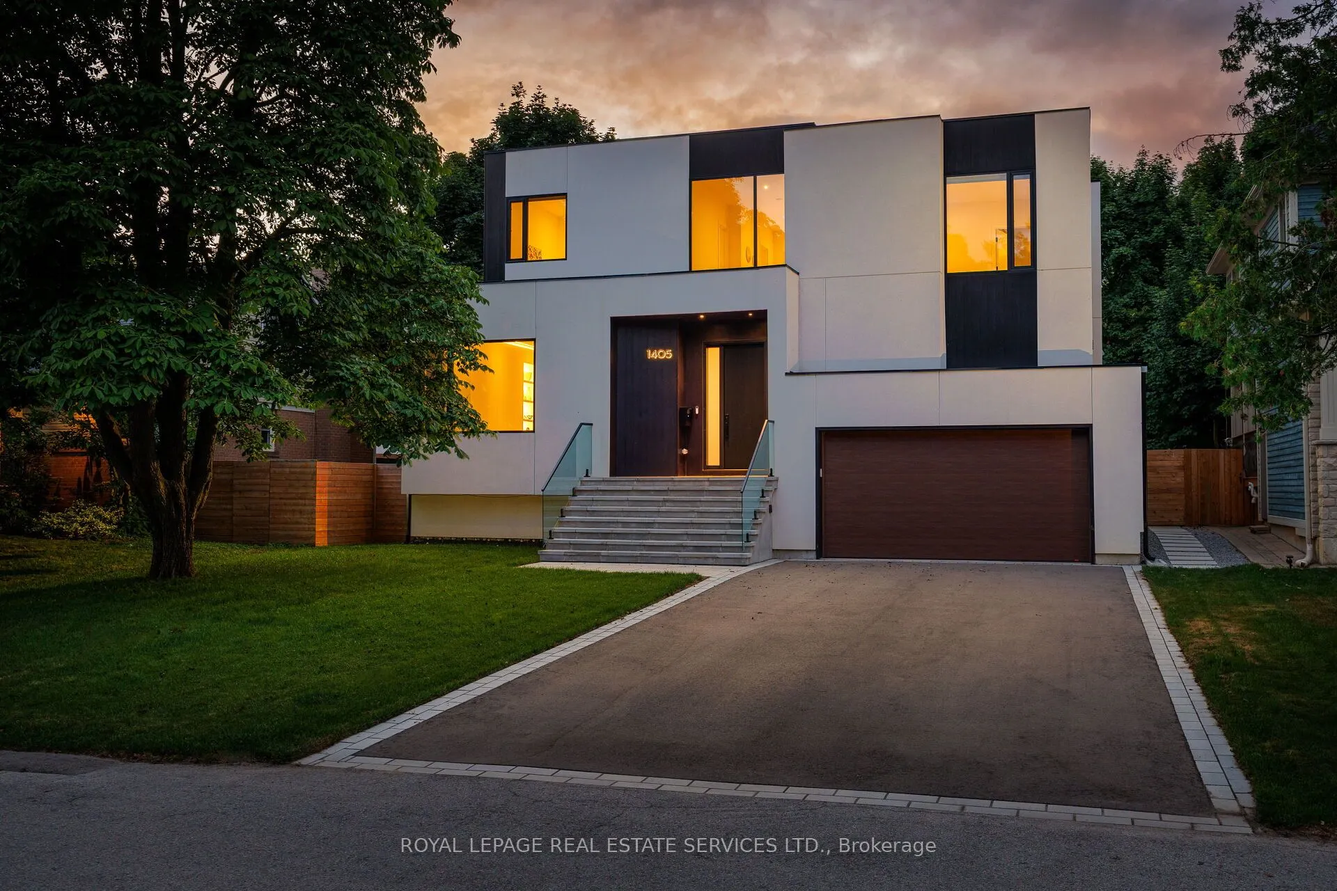 1405 Acton Crescent